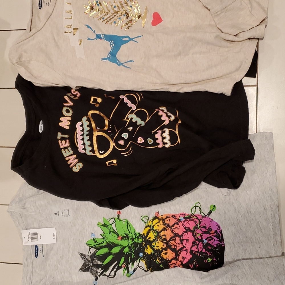 Old Navy Long Sleeve Holiday Shirts 🎄